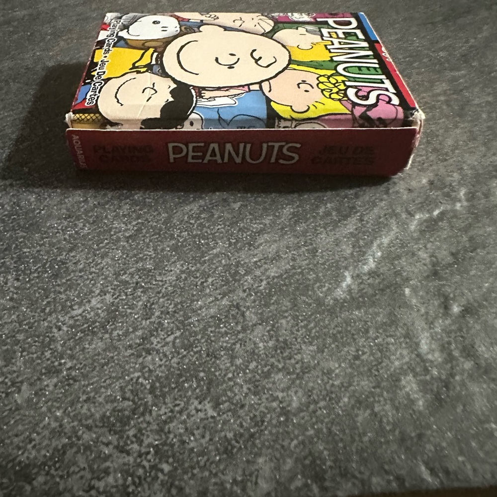 Peanuts Colorful Playing Cards - Picture 3 of 7